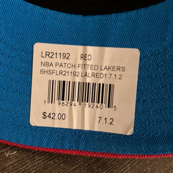 Red LA Fitted size 7 1/2 - Picture 3 of 3